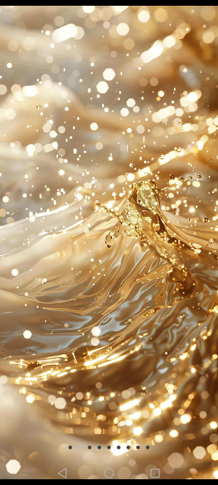 99金黄色的水波纹仿佛流动着无尽的奢华与温暖,与背景完美融合,仿佛