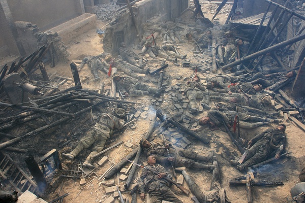 血染沙场 作者/王翼翔(甘肃高台县解放街小学生) 川军出川气如虹