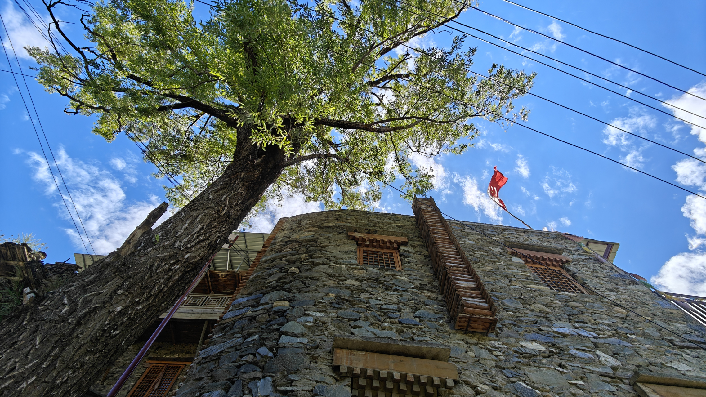 阿坝州黑水县色尔古藏寨!