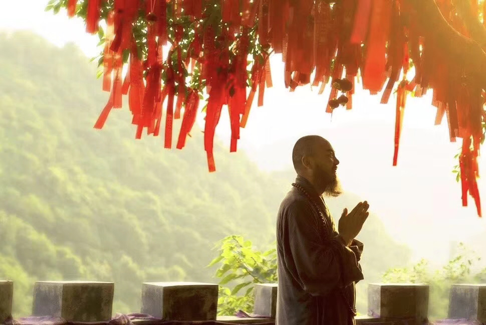 东华禅寺万行法师图片