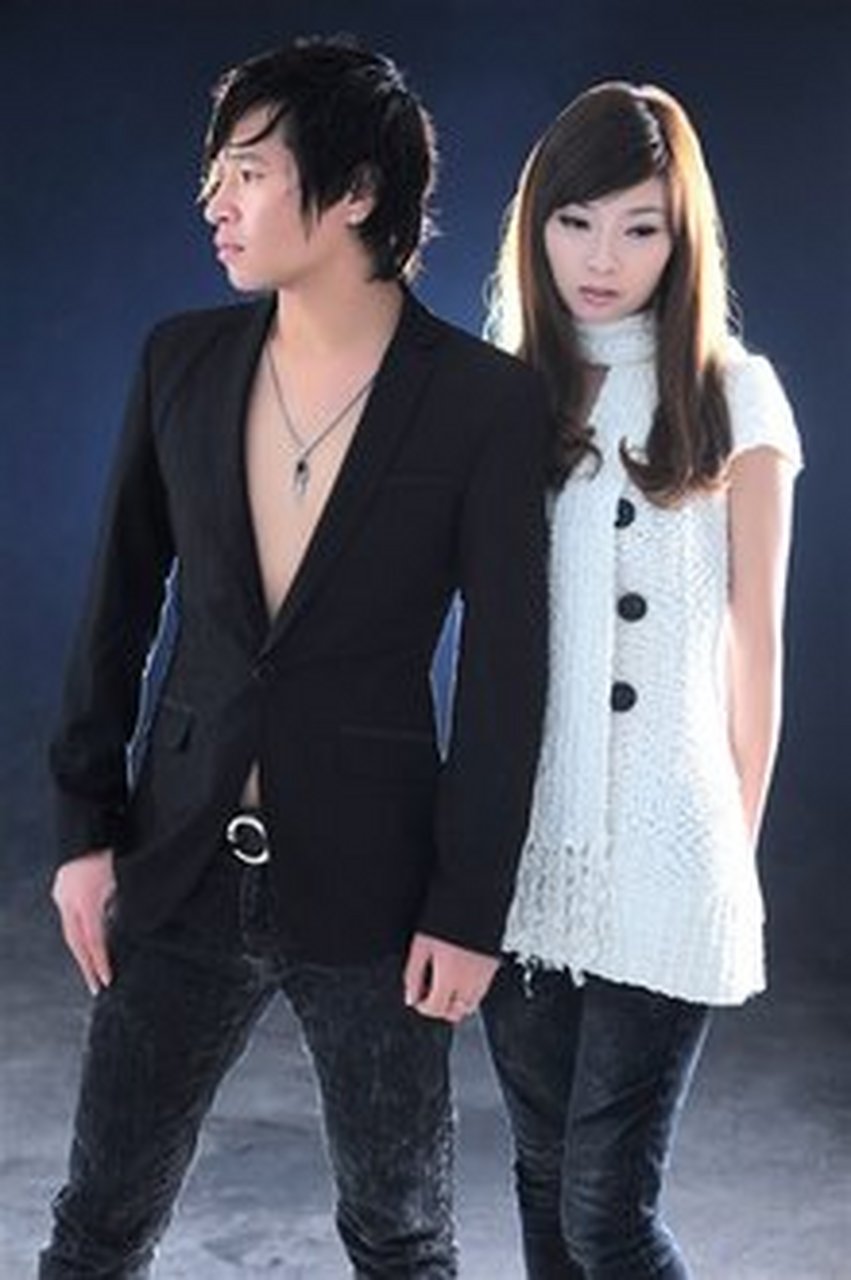 伤感音乐#《伤心城市》冷漠/云菲菲 #伤心的城市,伤心的人#     万般