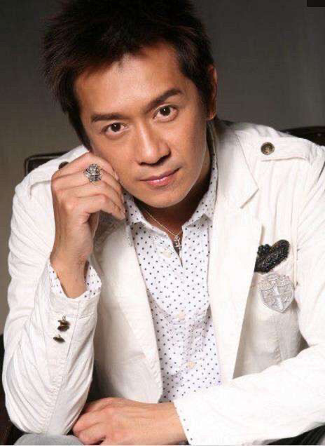 陈浩民这些年凭借从前在tvb建立起的知名度,在内地的