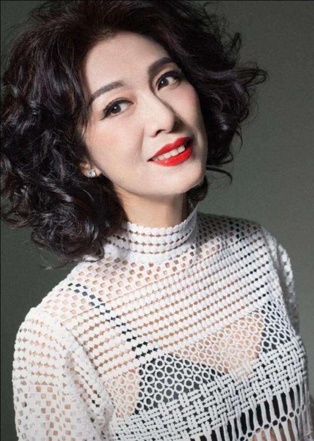 1984年,米雪与尹志强首次确定恋情,并开始交往,1992年