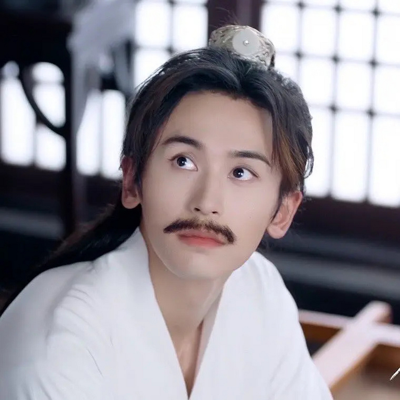 张哲瀚#  我见过男扮女装不像女的,女扮男装不像男的,男扮女装像女的