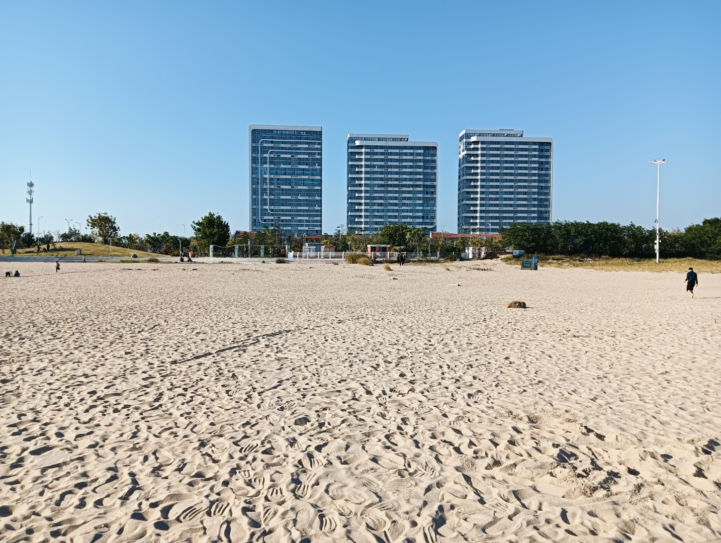 泉州玉沙湾沙滩上在海滩玩玉沙湾公园真实图片惠安县惠安县和台商投资