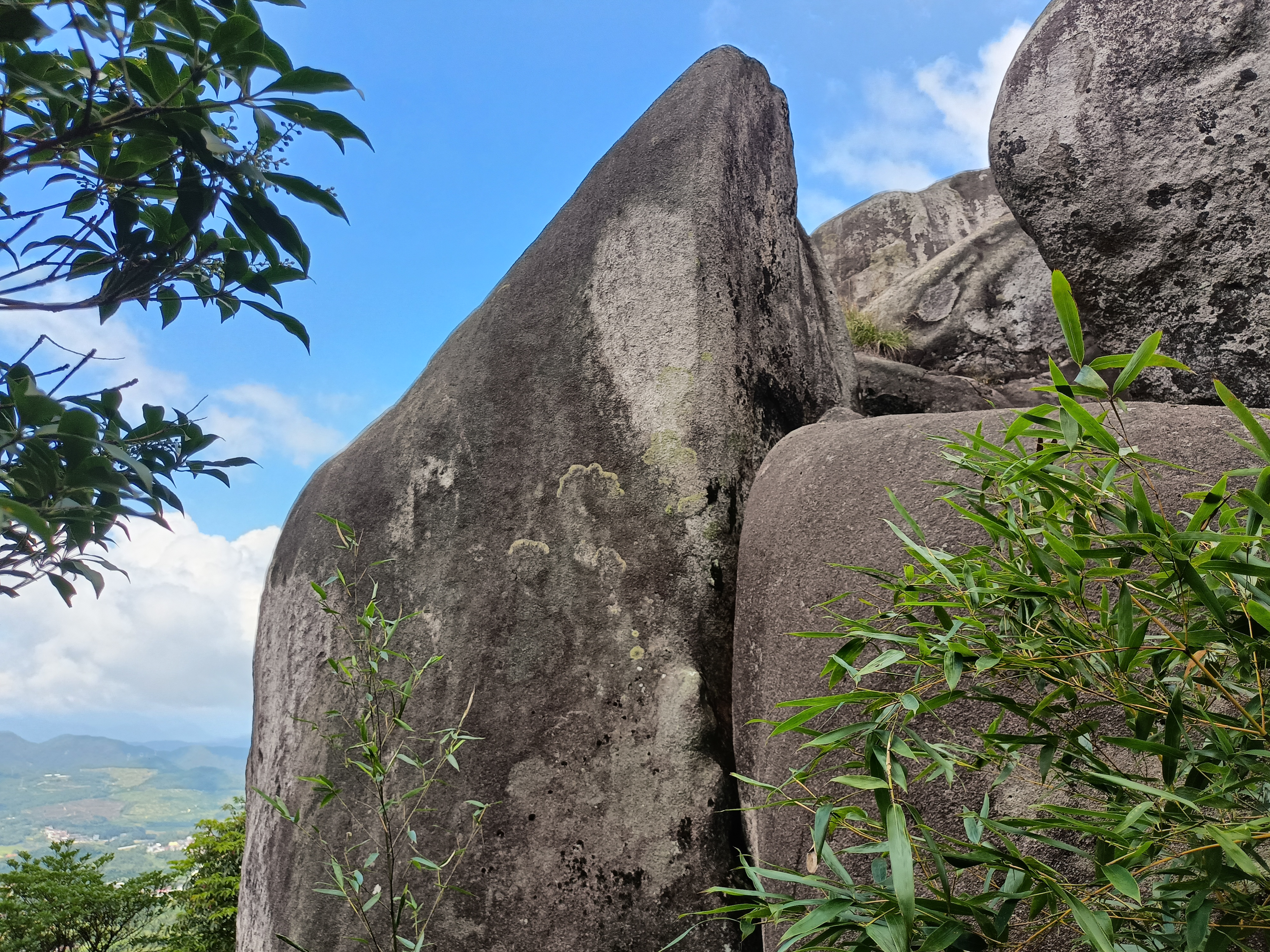 麦斜岩门票图片