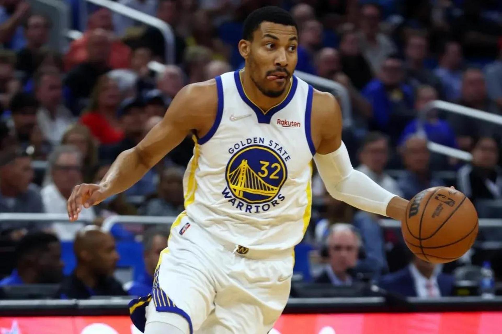 nba的流言蜚语# 消息源透露,爵士前锋奥托-波特已经获准离队,以评估