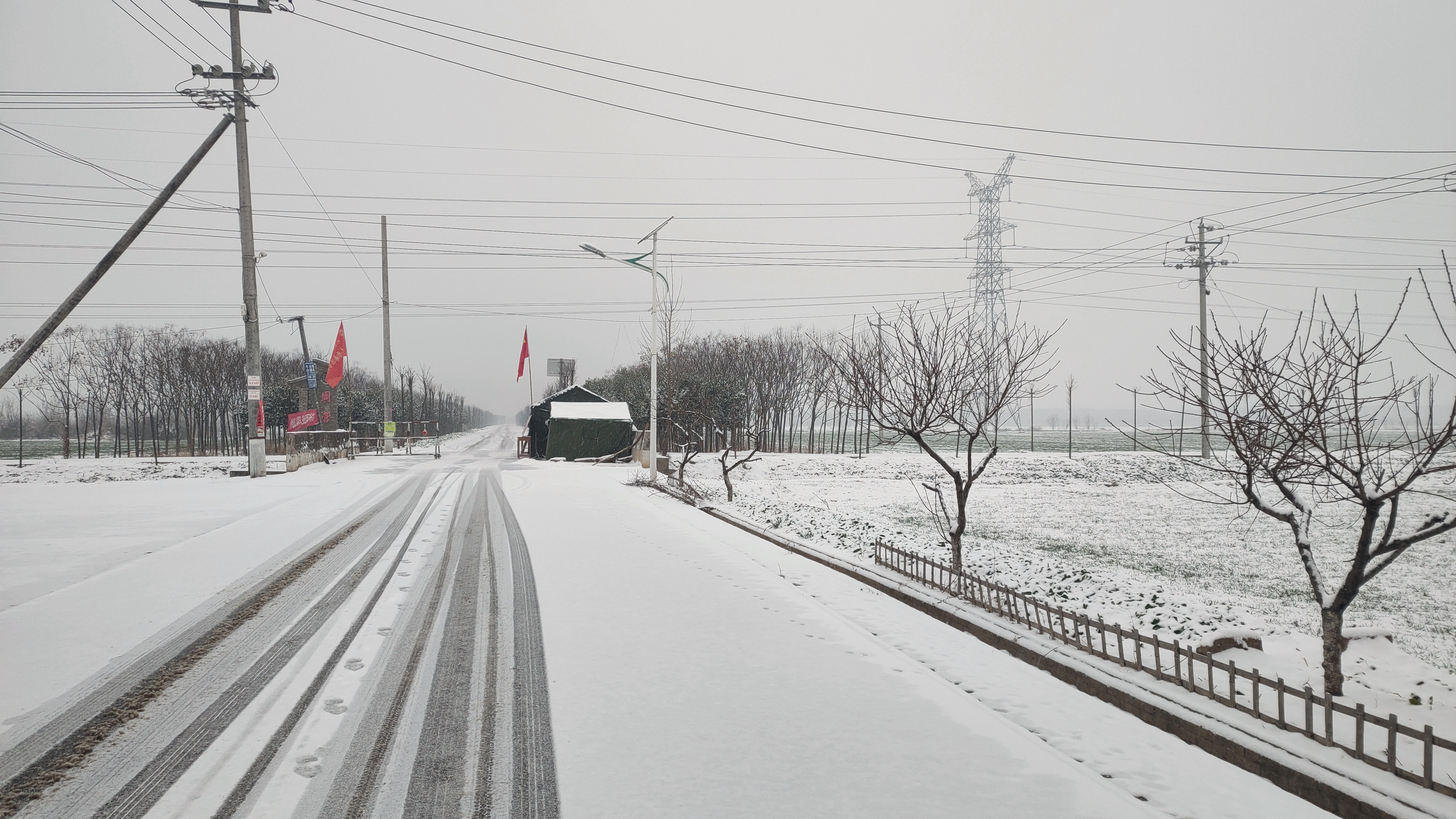 河南农村疫情防控卡点实拍#手机摄影