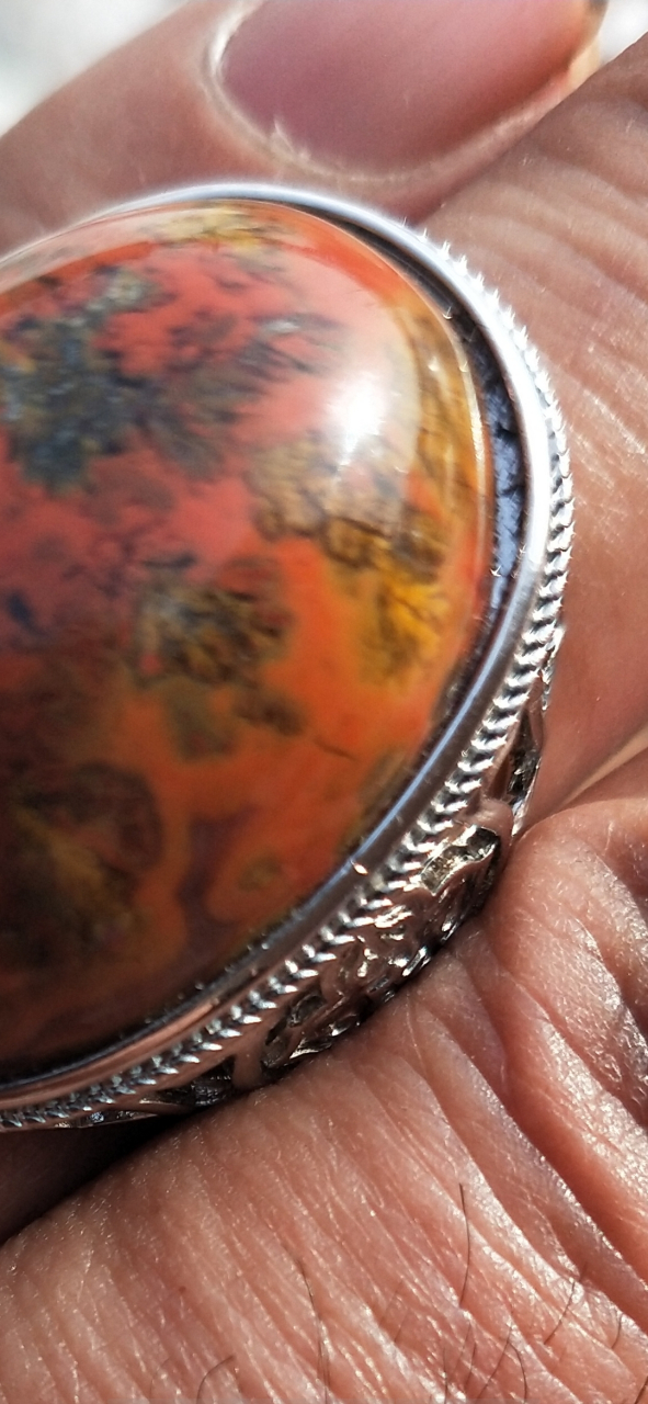 一哥珠宝玉器客服