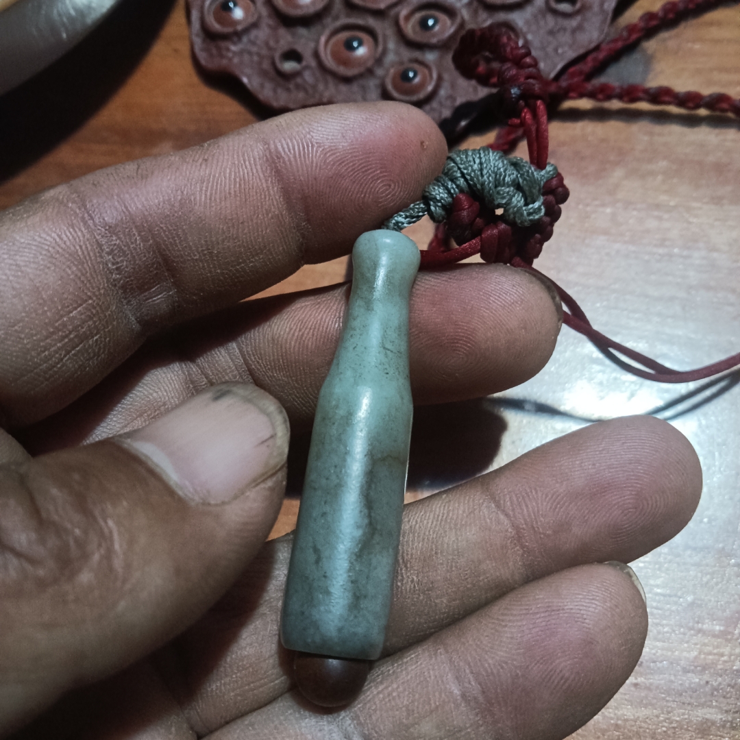 明代和田玉烟嘴,老熟