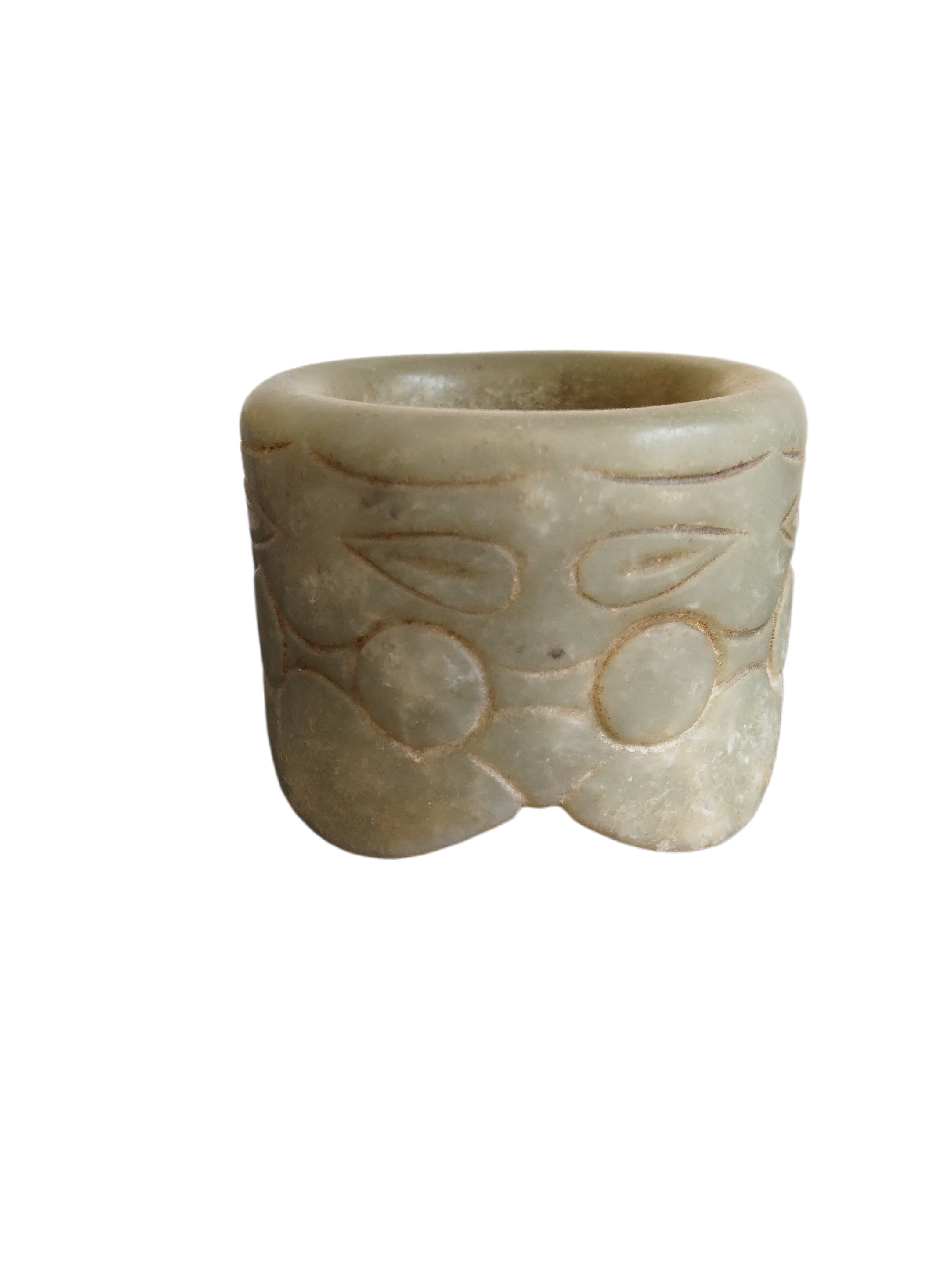 96这件古老的红山文化玉器是什么场合用的礼器?