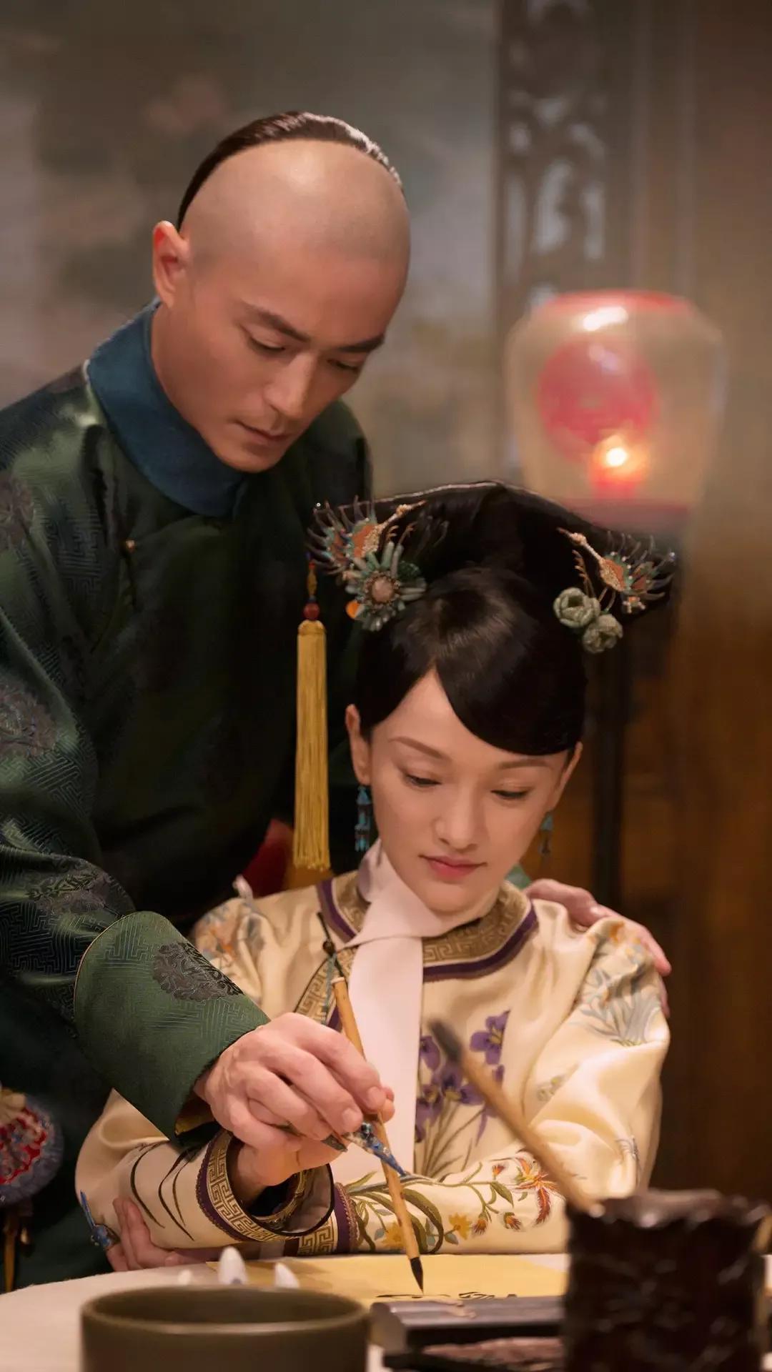 在《如懿传》这部作品中,哪位嫔妃最让你反感呢?  无疑,我会选择如懿.