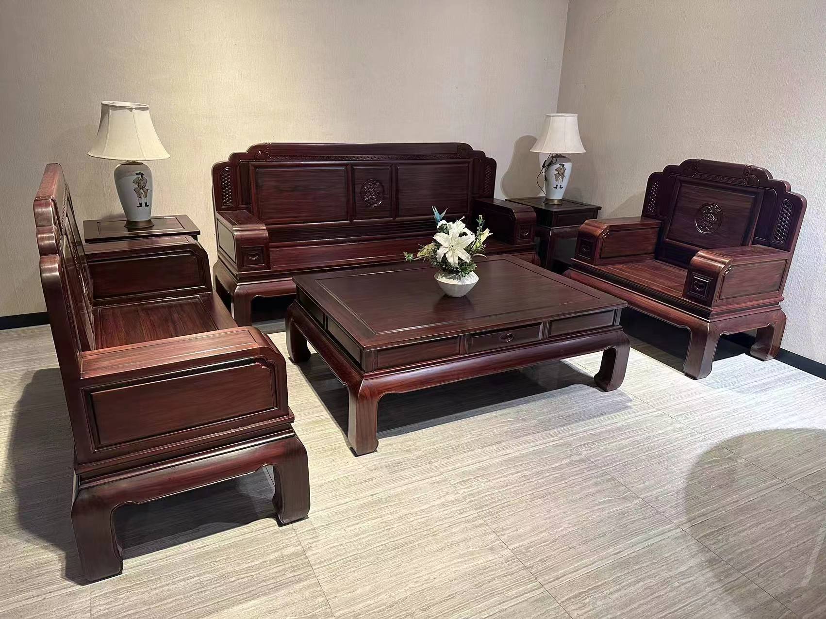 1"节活动: 1. 荷韵沙发,123六件套,中美洲酸枝,14880元/套. 2.