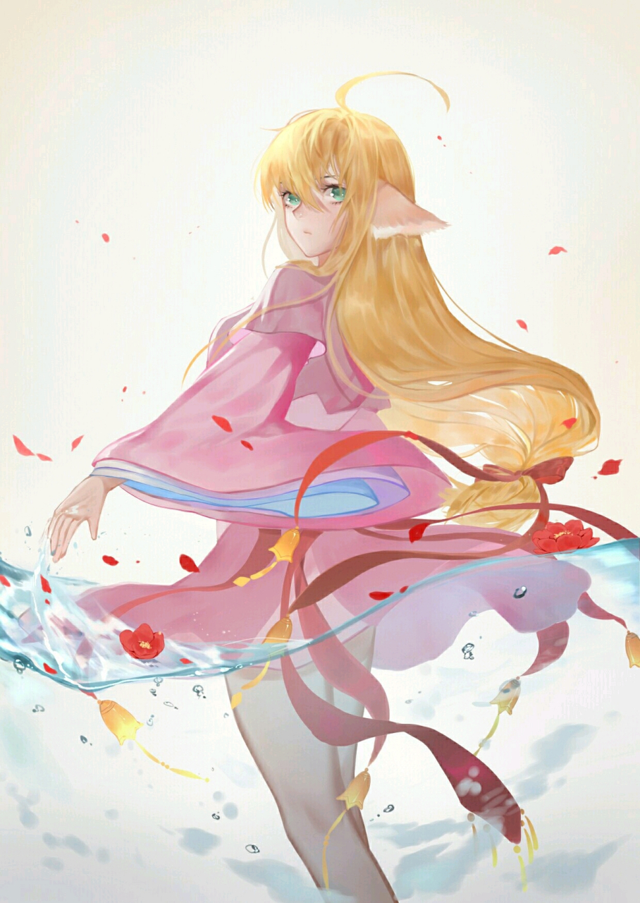 守着一段冷暖交织的光阴慢慢变老,亦是幸福.