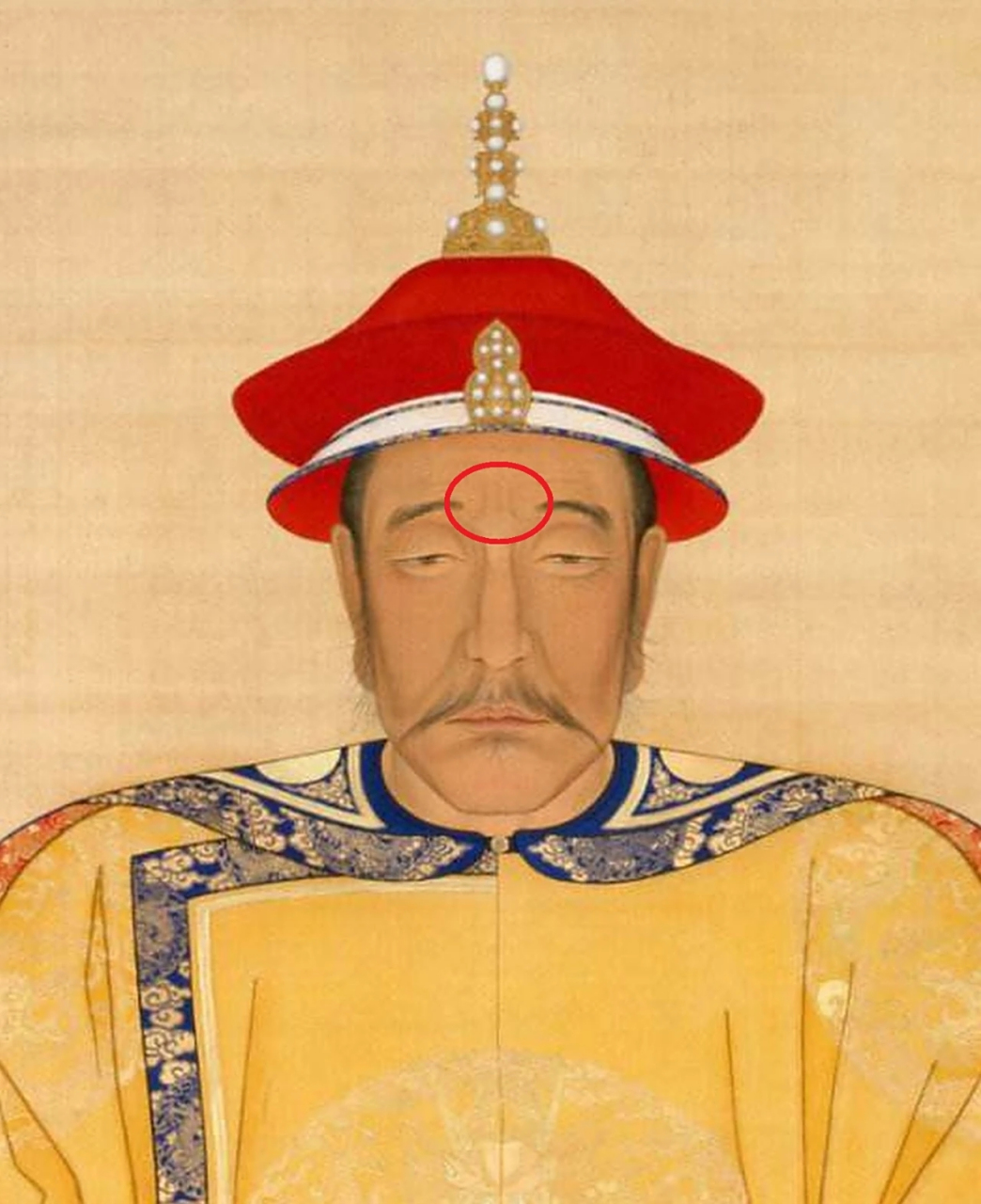 因为北京大妈的一句正黄旗,于是媒体称其正黄旗大妈,因提到通天纹