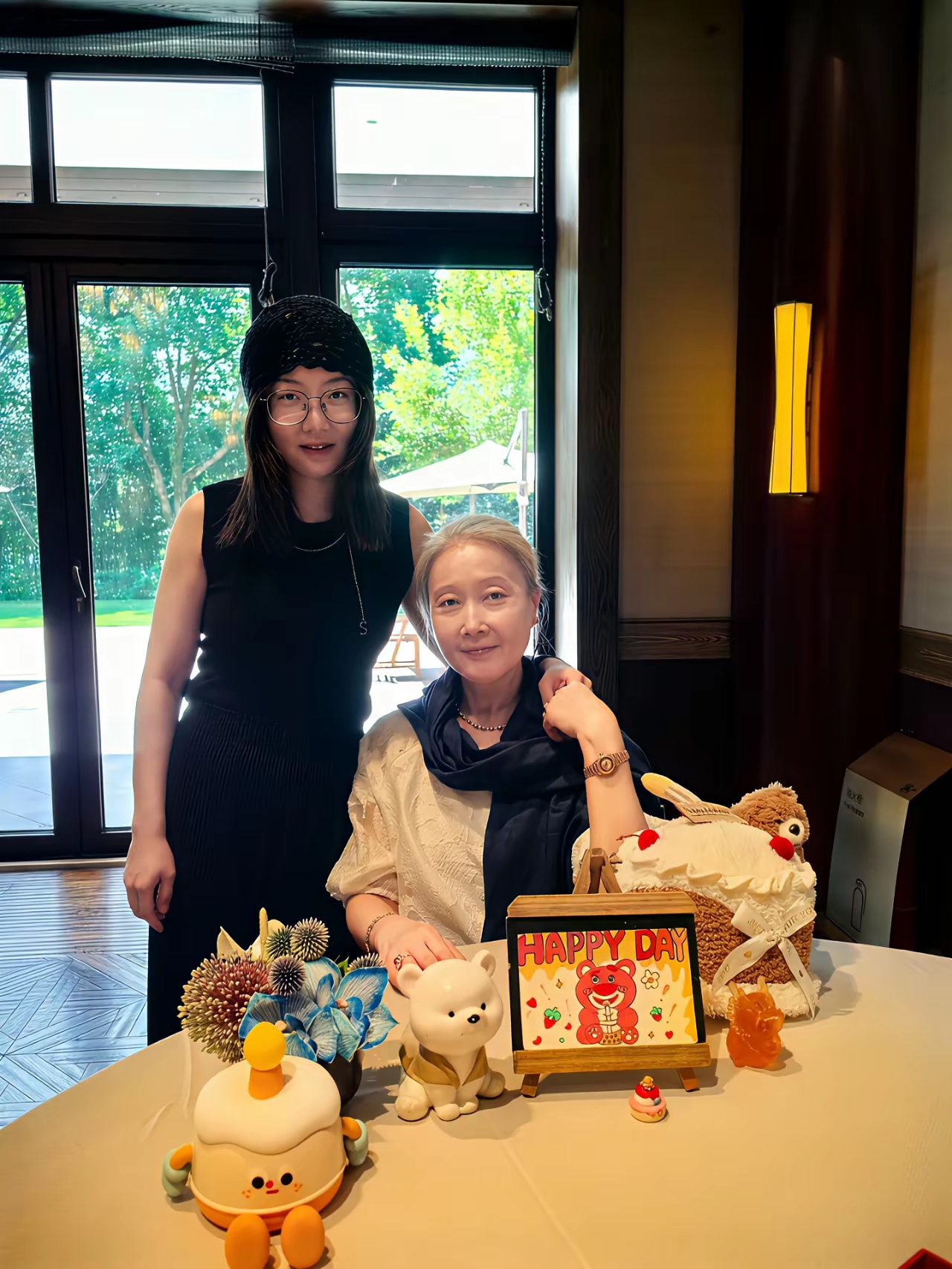 61岁状态差到被指像75岁 瞧见一61岁的人,那模样,真让人惊掉下巴