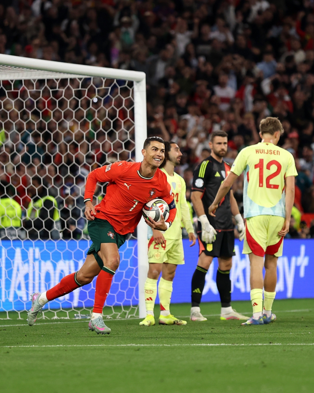 白俄罗斯队在欧预赛中遭遇困难,不甘落败的简单介绍 白俄罗斯队在欧预赛中遭遇困难,不甘落败的简单介绍