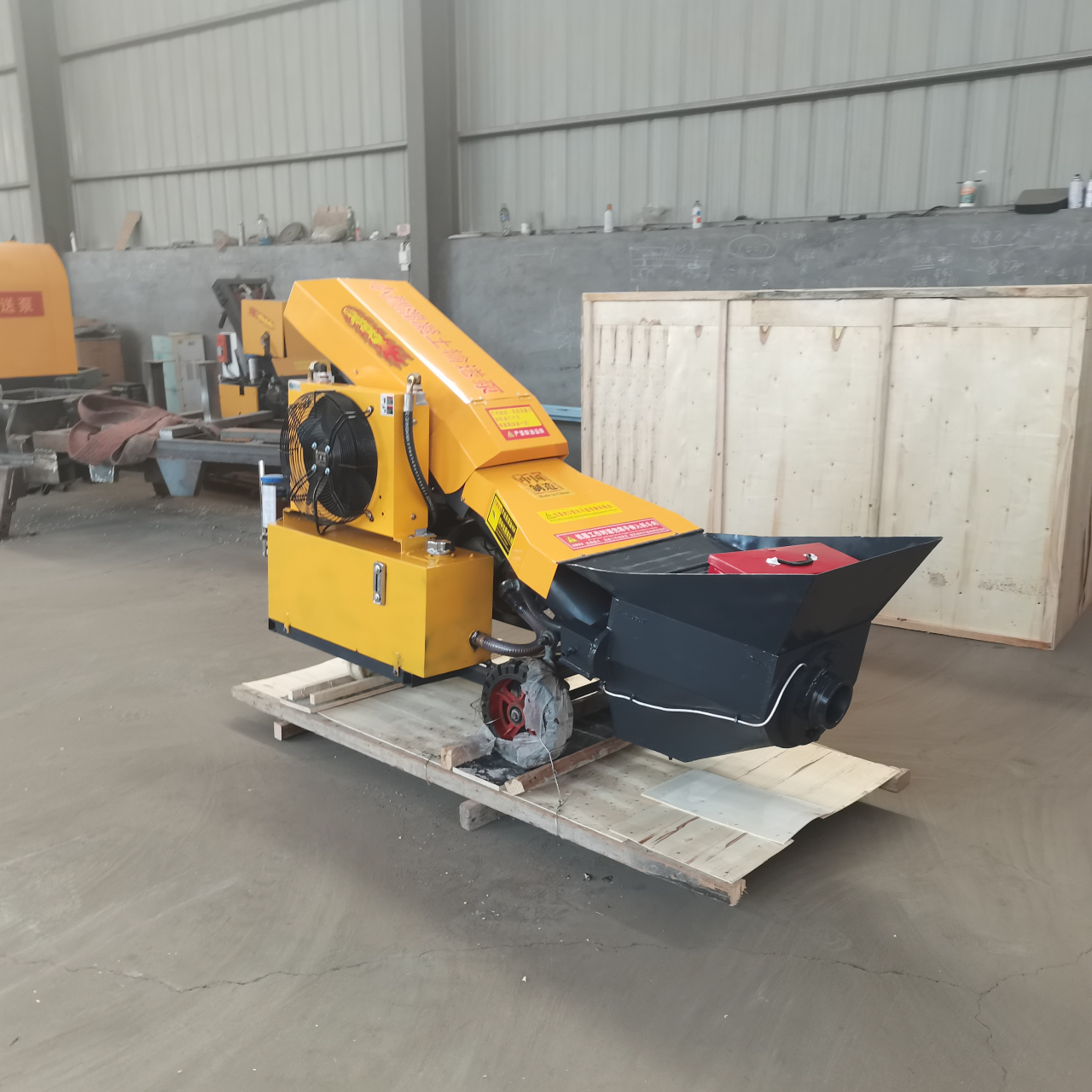 二次结构泵实拍图,打细石小型地泵