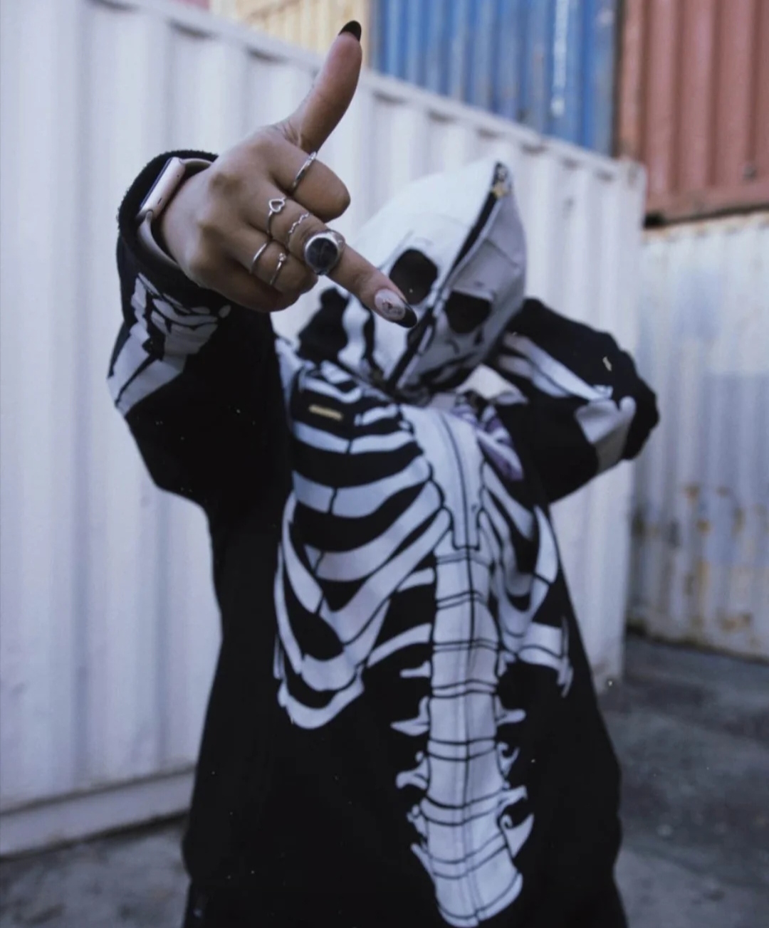 lrg:90年代街头图腾复活 lrg(lifted research group) 是1999年由美籍