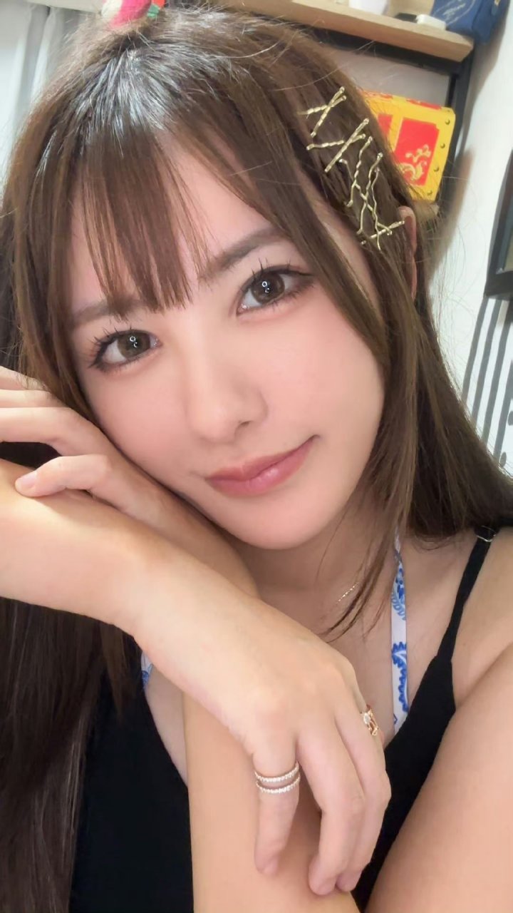 天海翼,看起来很清纯可爱[开心]#美女# #性感美女# #养眼美女