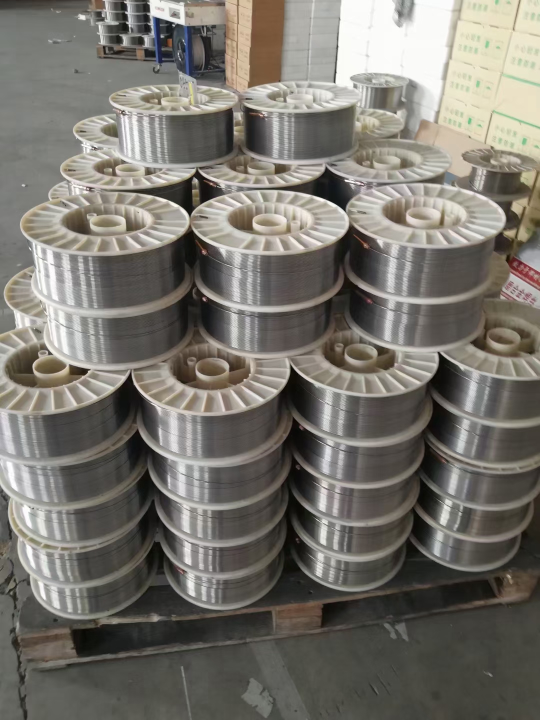 耐磨堆焊药芯焊丝,耐高温,硬度高耐磨度高,型号齐全