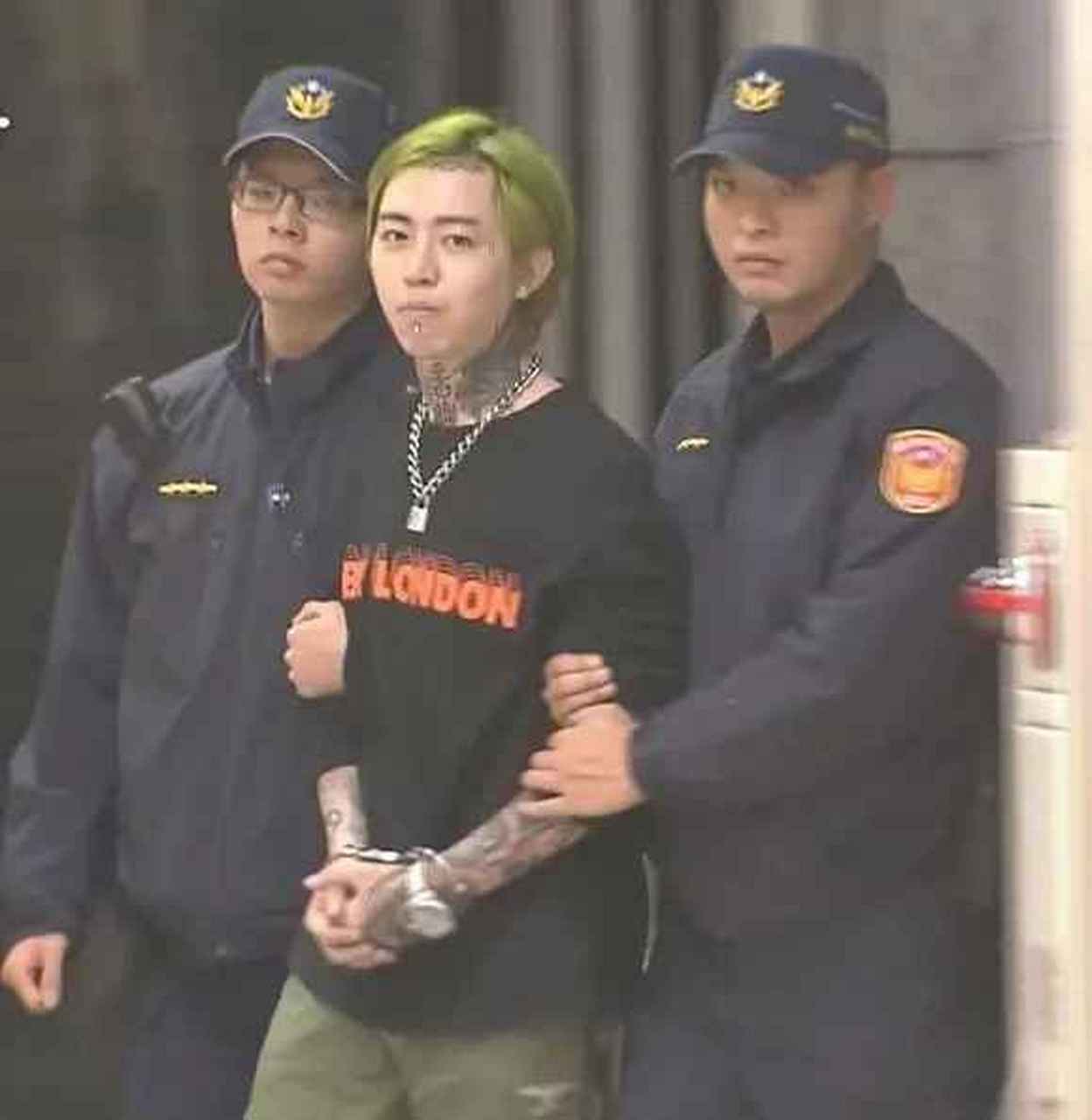 12月5日台湾男星谢和弦被举报吸毒,而且在住处搜到十克大麻