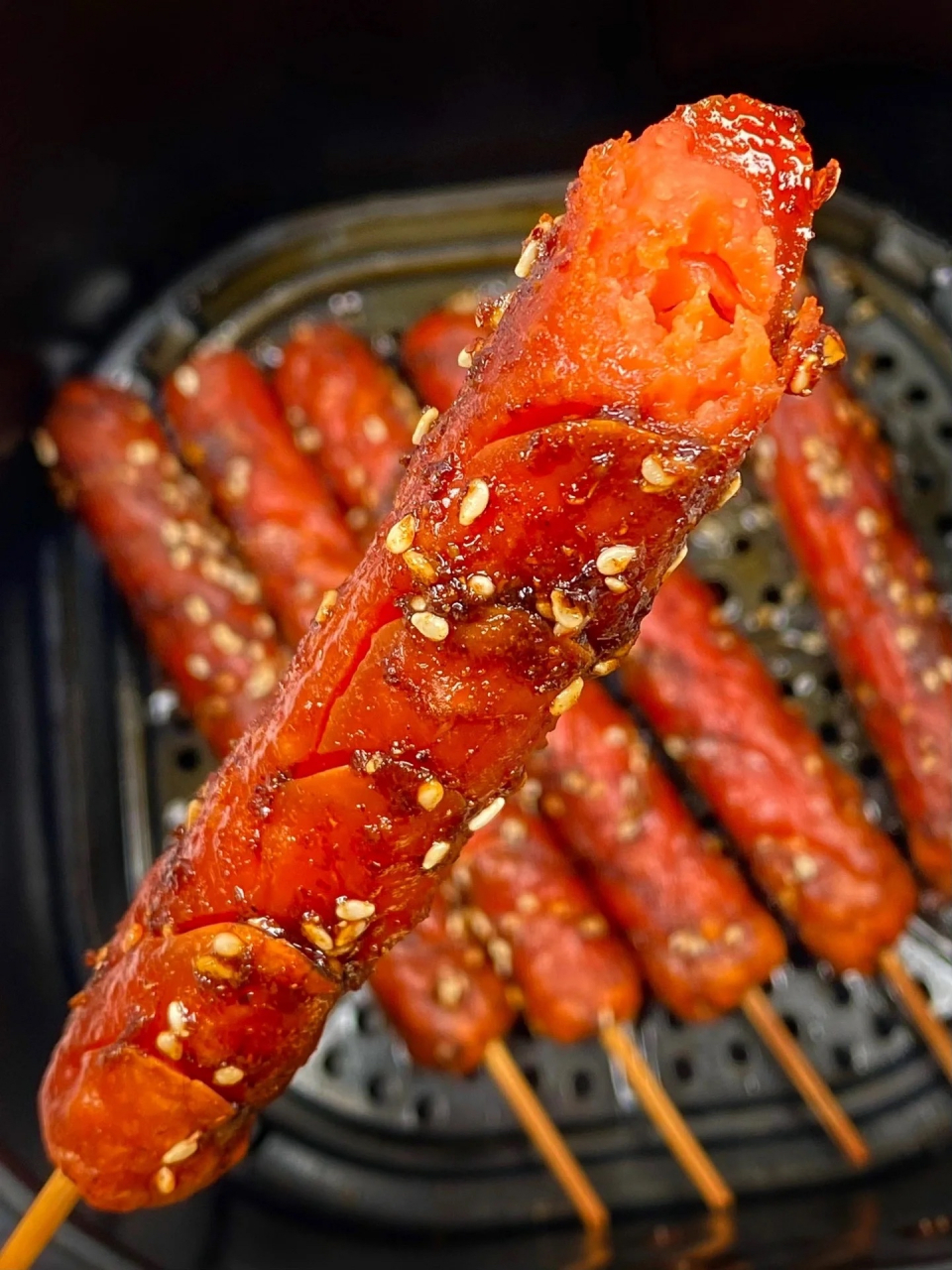 有空气炸锅的快去做这个淀粉烤肠就是路边小吃摊的味道!