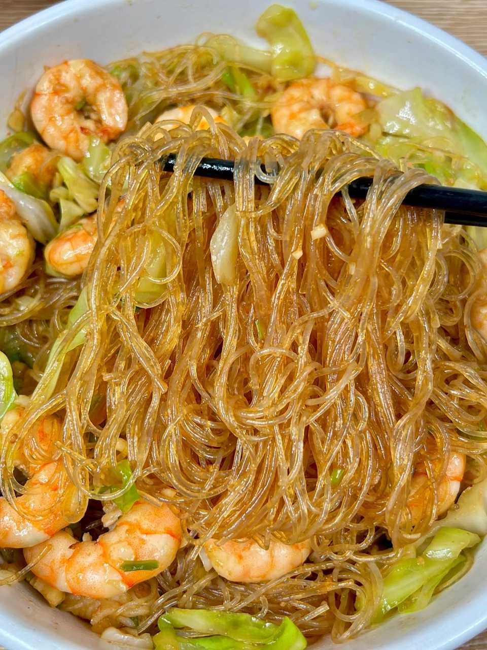 好吃又下饭的虾仁粉丝煲!