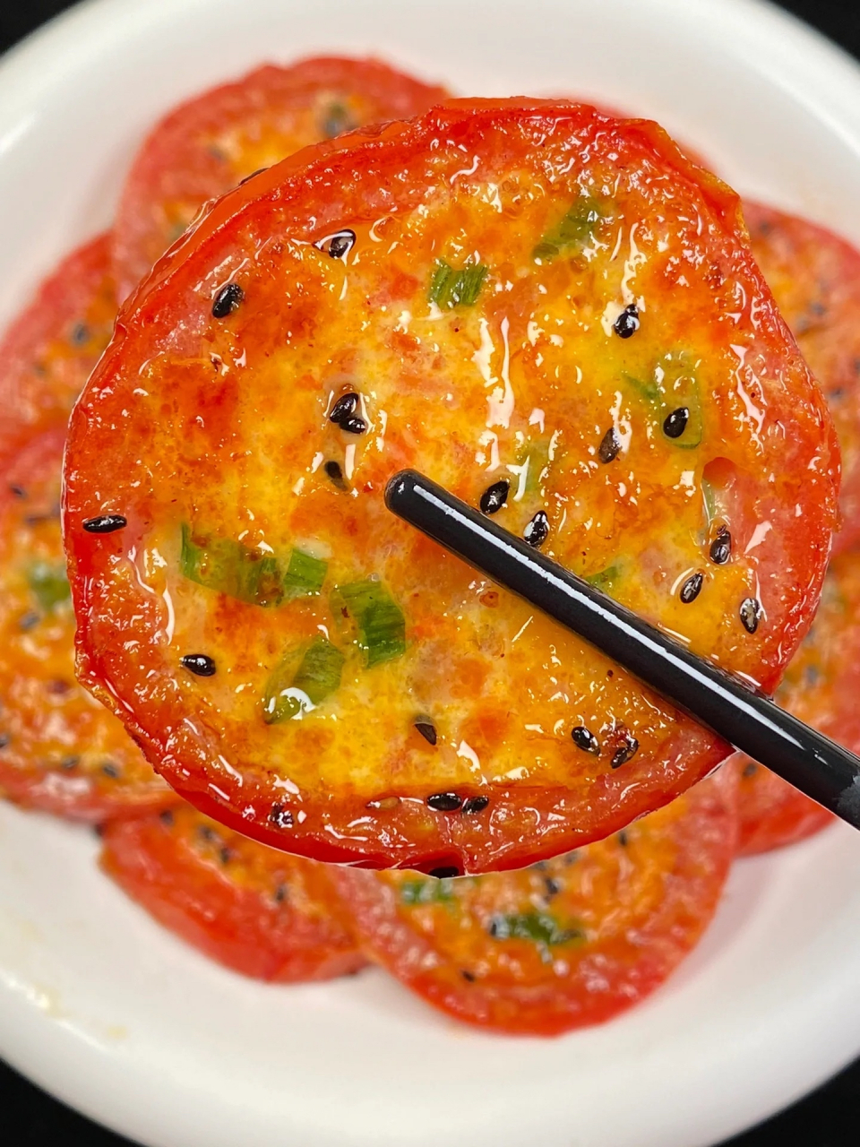 西红柿鸡蛋饼这样做,又香又美味,真的巨巨巨好吃!