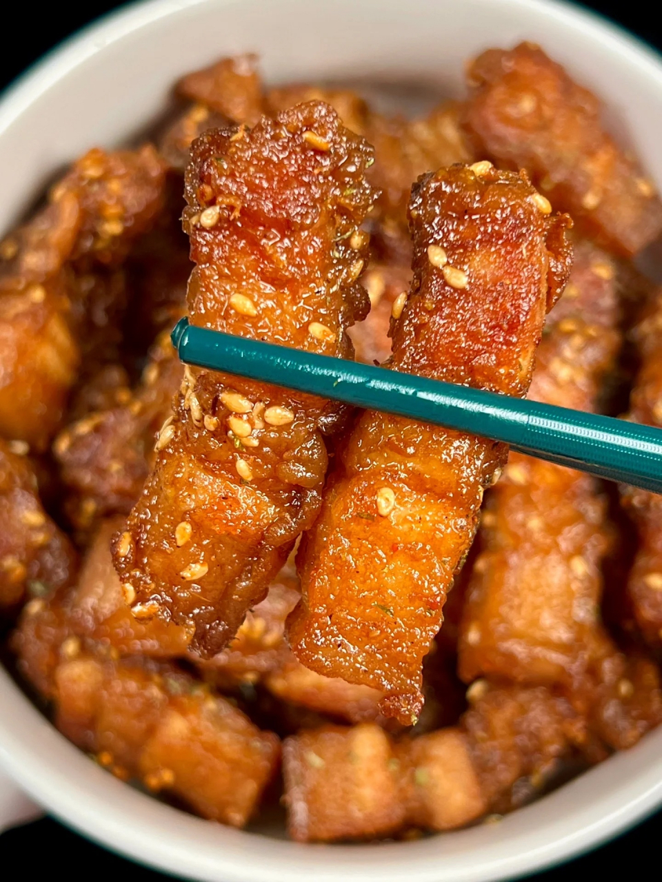 答应我,你们一定要去试试这个香炸五花肉