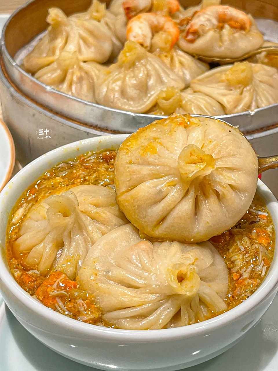 我会一直去的蟹粉汤包… 已经来第四次了,和蟹粉捞面比起来,我更喜欢
