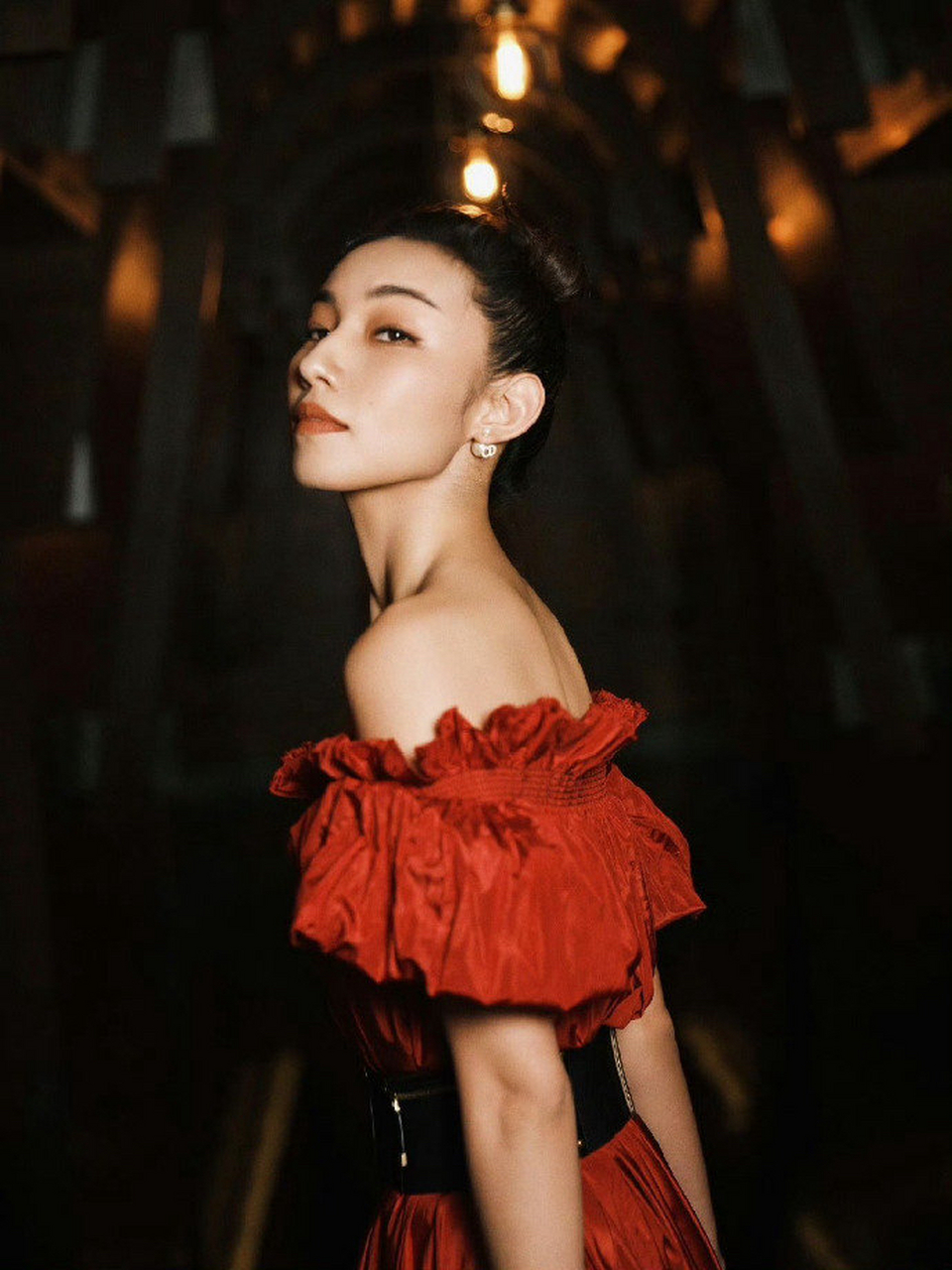 邓婵玉的扮演者那尔那茜,想看她和妲己谈恋爱[酸]期待他们两个合作