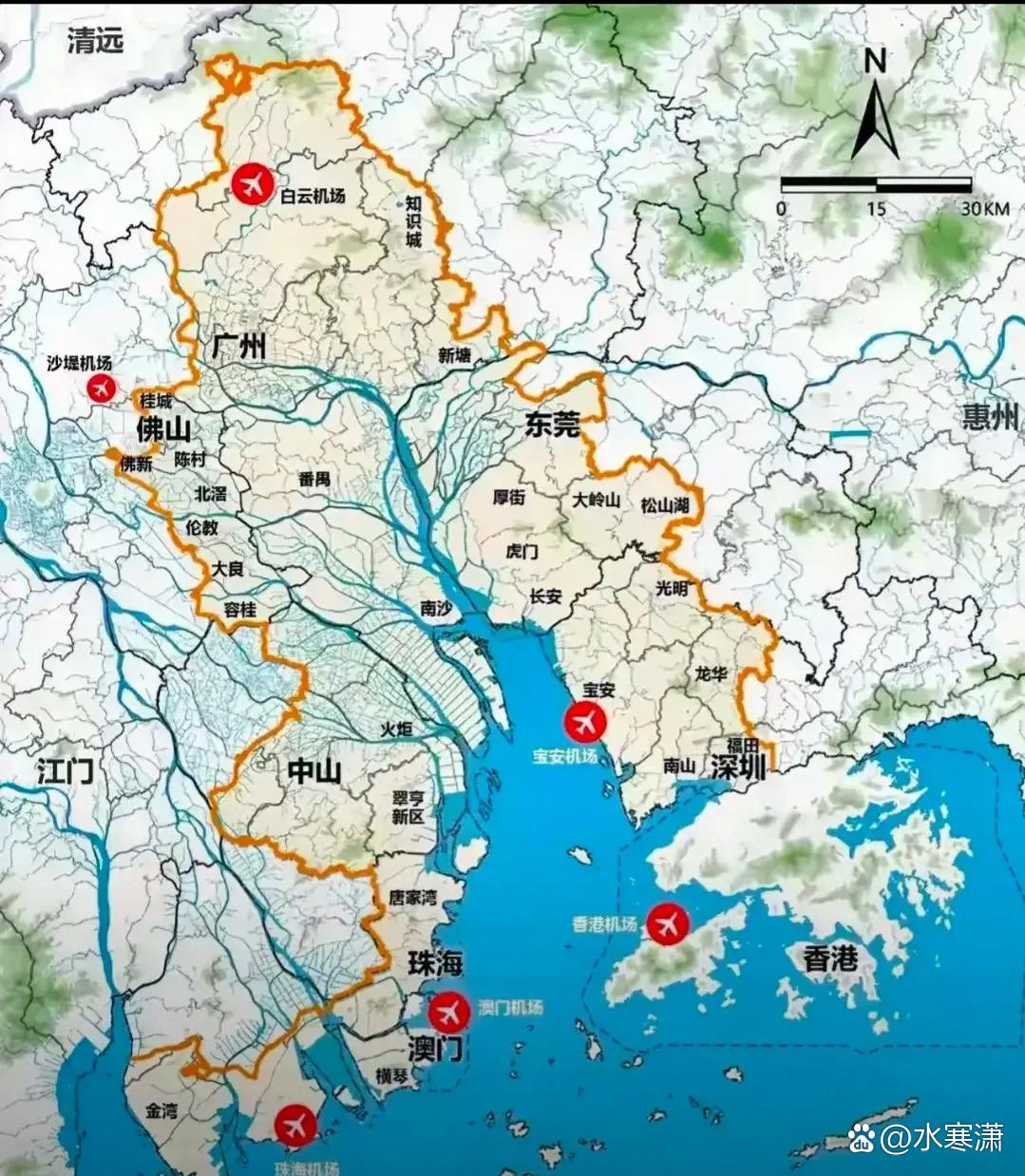 珠三角堪称全国空域最复杂的地区,广州,深圳,香港三大顶级机场坐落于