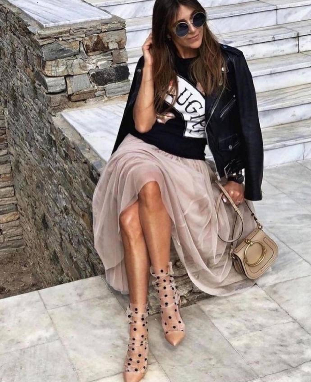 欧美时尚街拍,复古色调的连衣裙,时髦感满满!