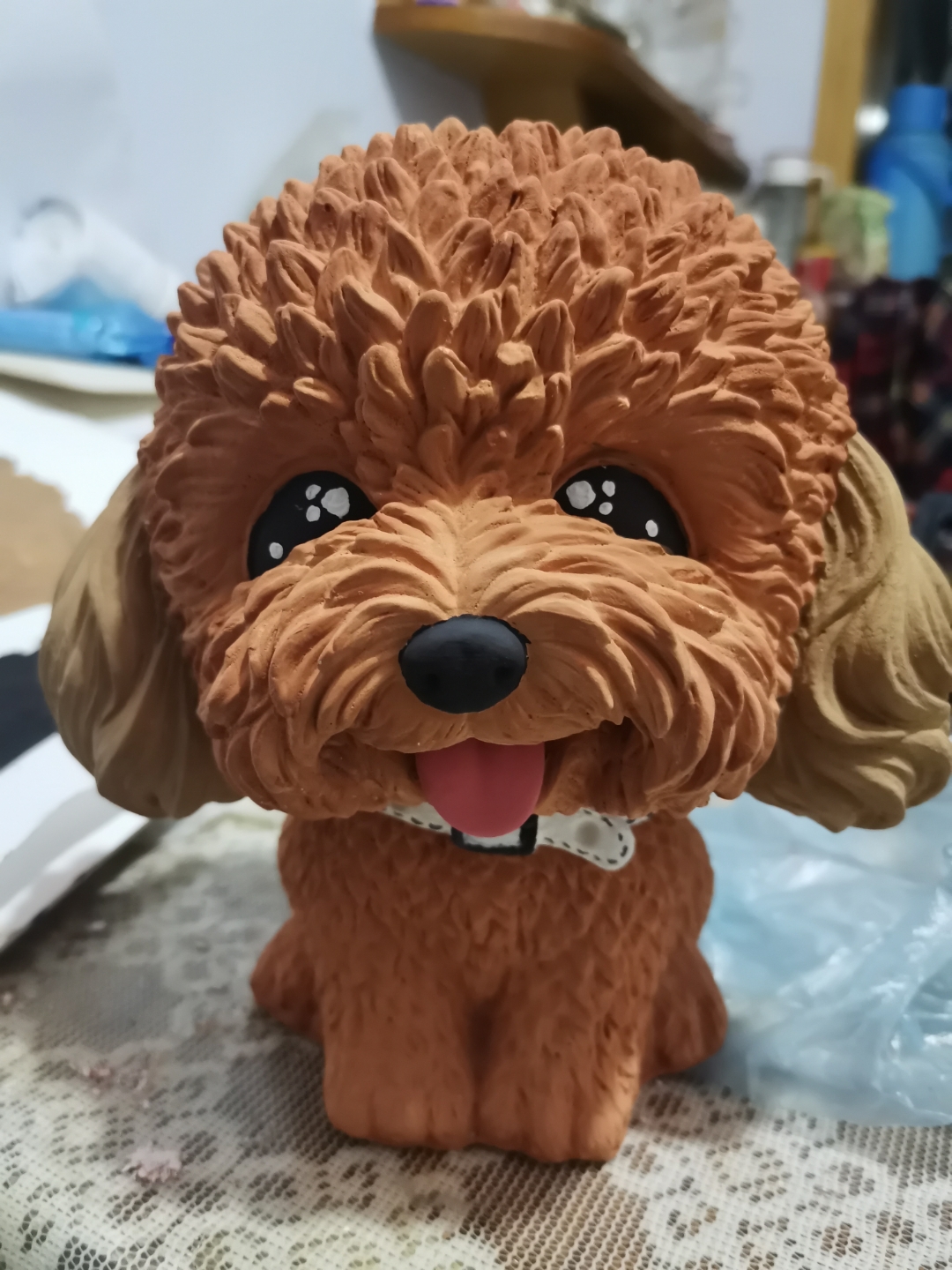 石膏涂色泰迪狗狗