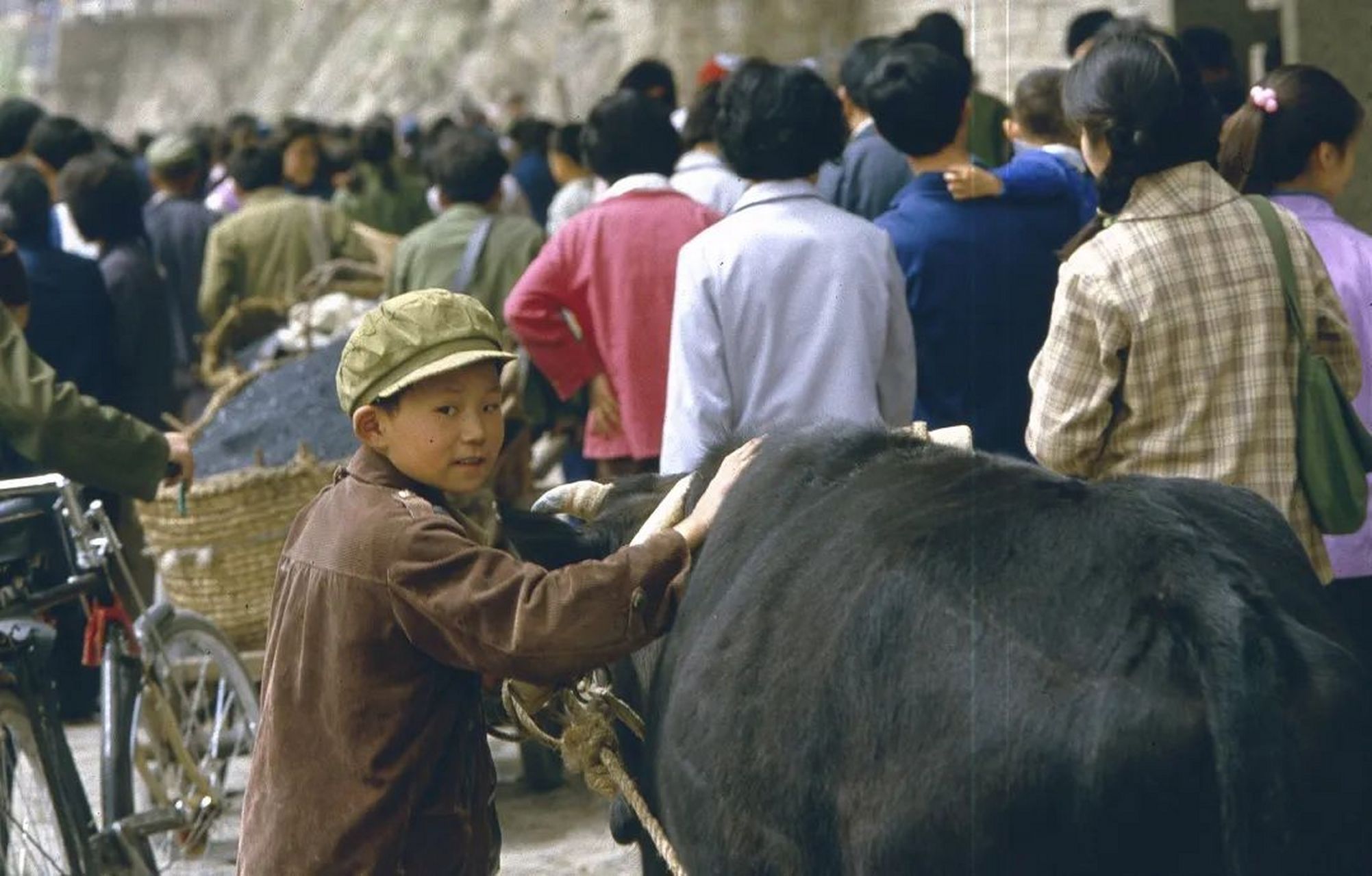 老照片丨1980年代人们的穿搭