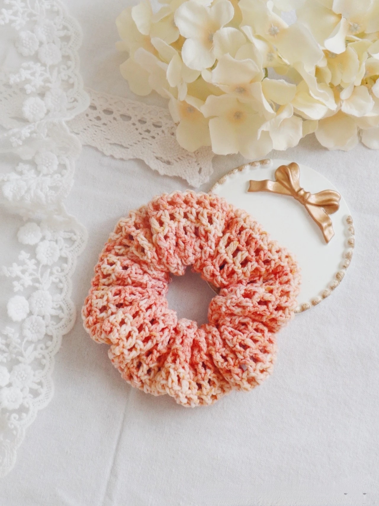 5mm钩针 用时:1小时10分钟 编织方法: 起针130ch (f,ch,k)重复编织,共