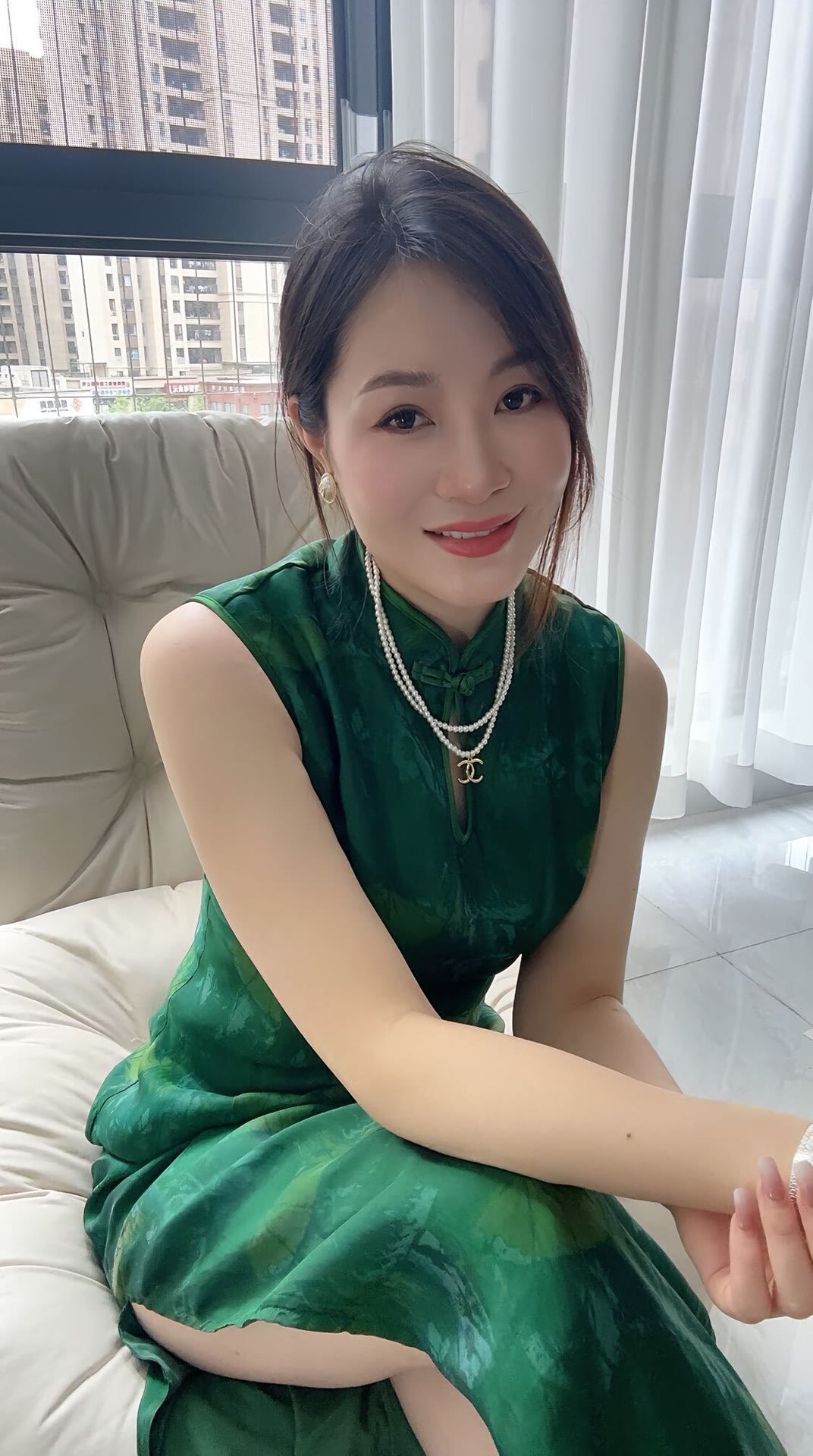 丰润美女成熟图片