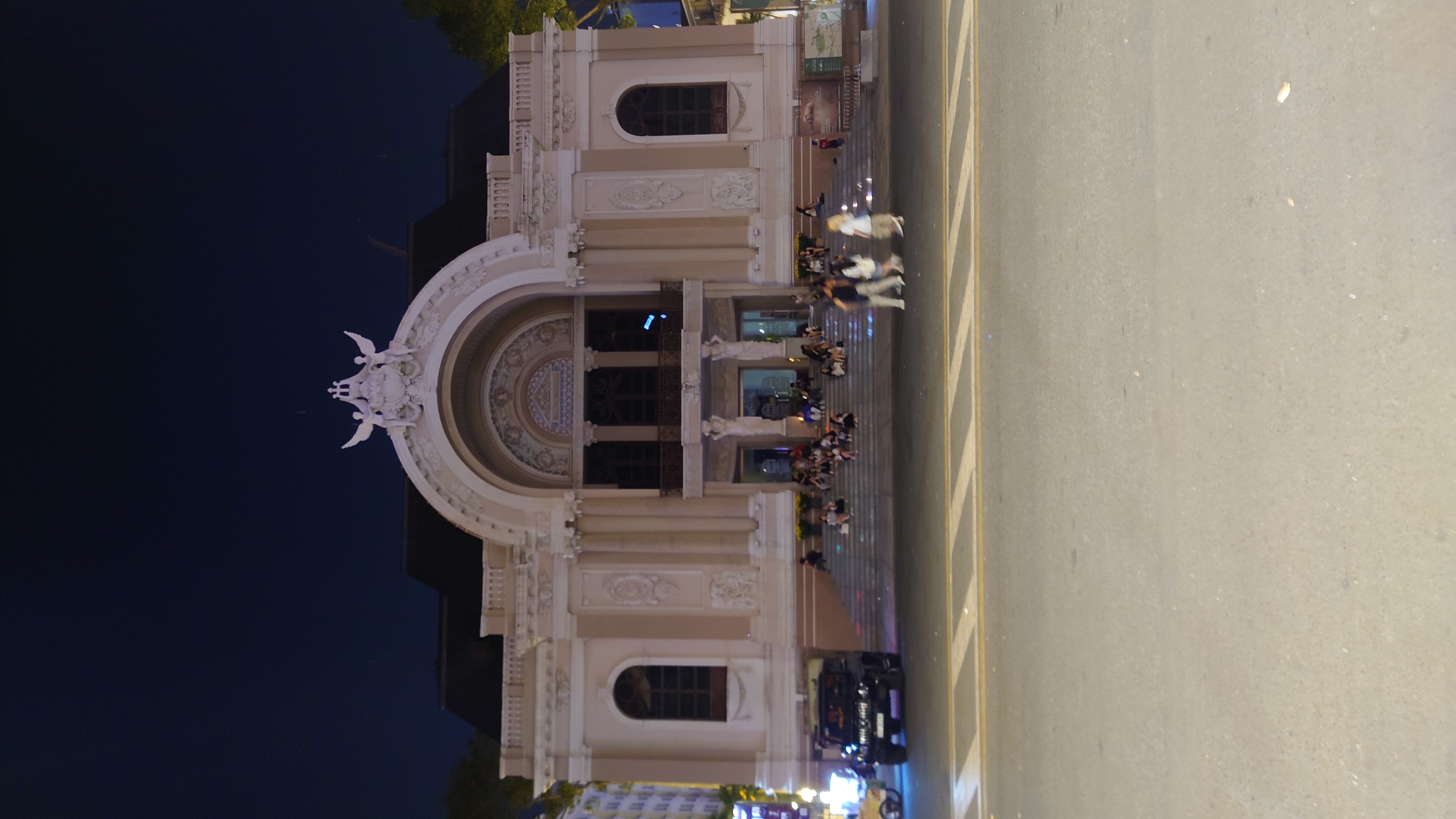 越南的夜,有点八九十年代的味道!