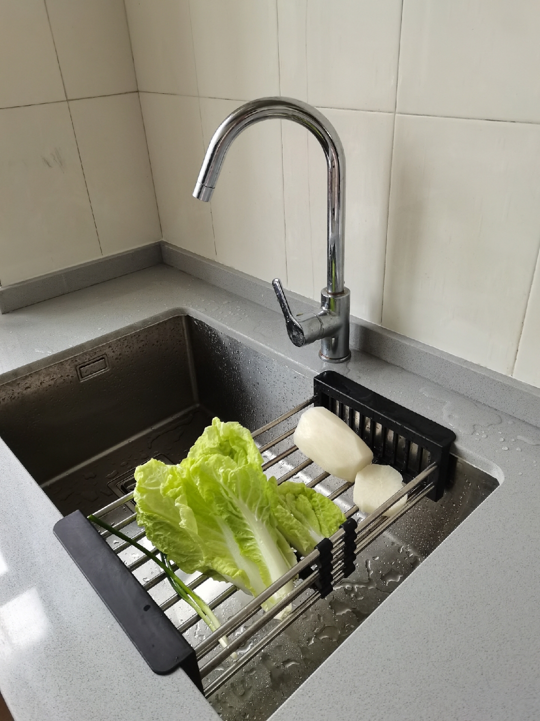 厨房改造完成,这个沥水篮成了我最称手的一个物件了