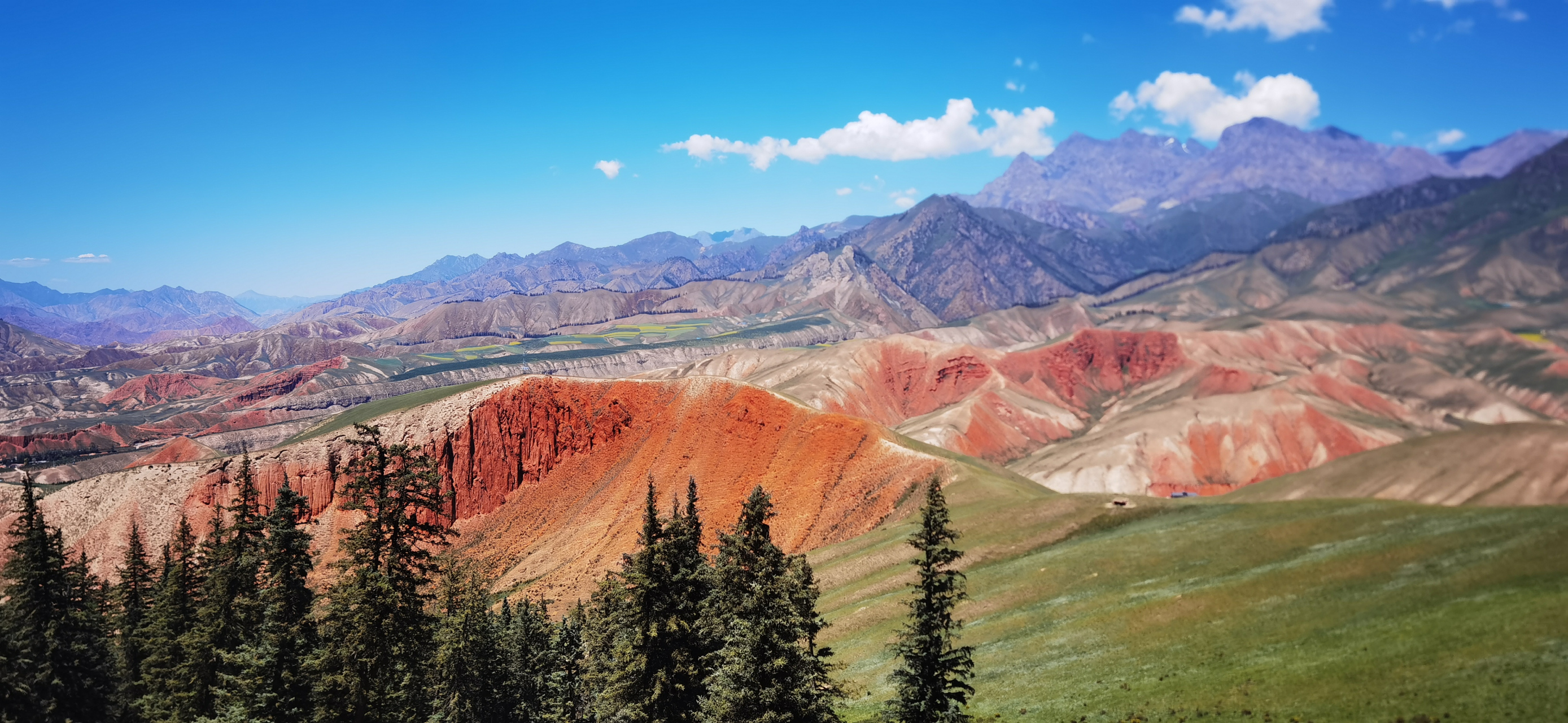 卓尔山美丽的东方小瑞士