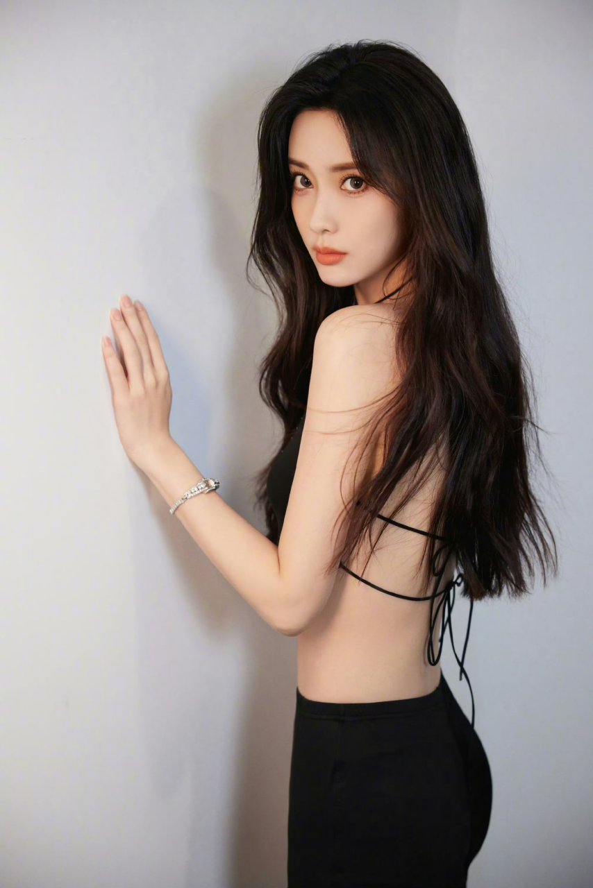 孟子义黑衣女神来啦!