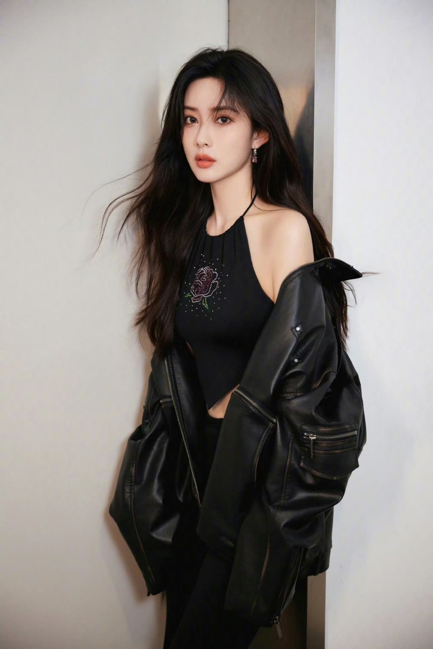 孟子义黑衣女神来啦!