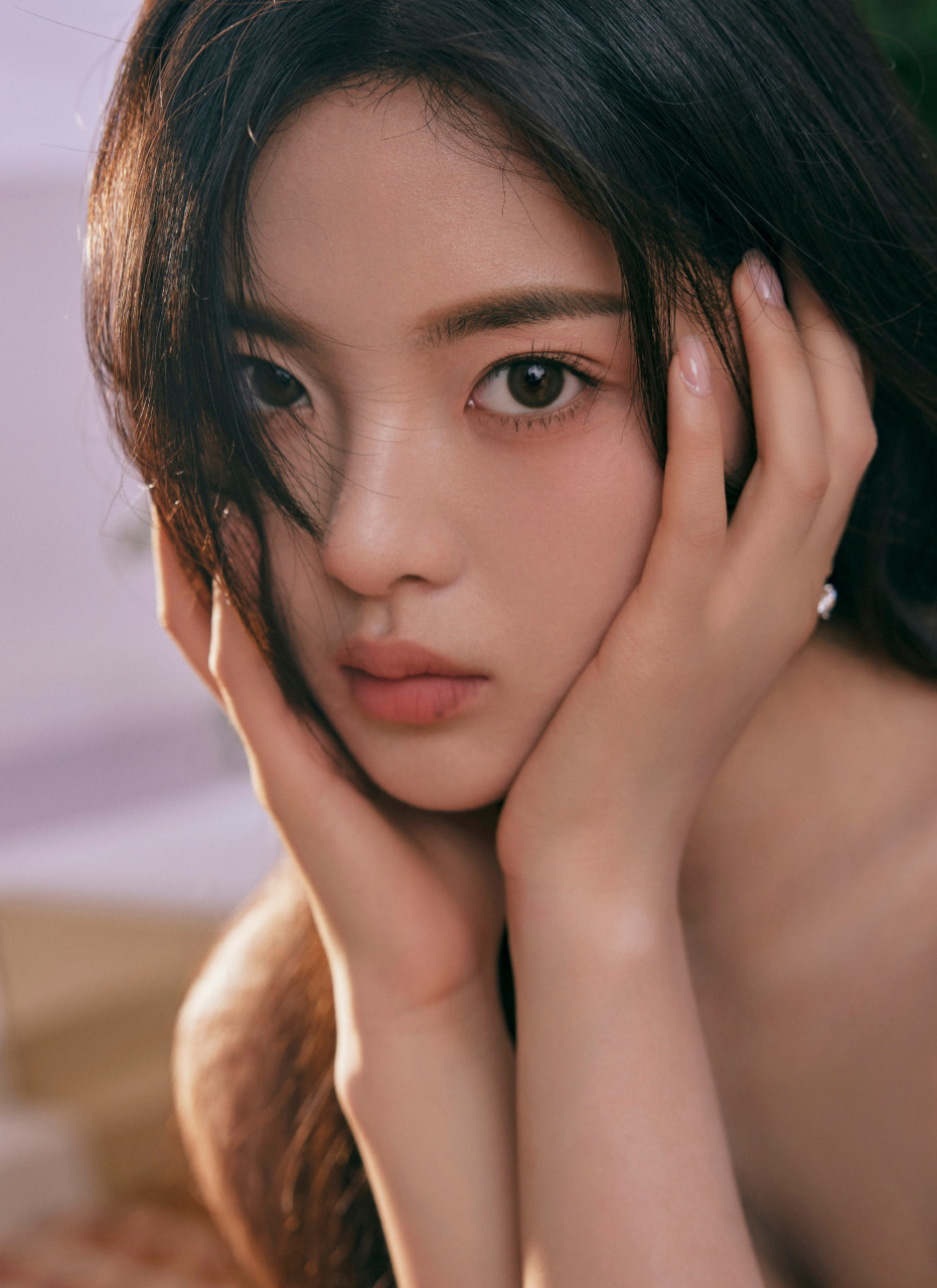 杨超越的侧颜,绝美.也超级好看.