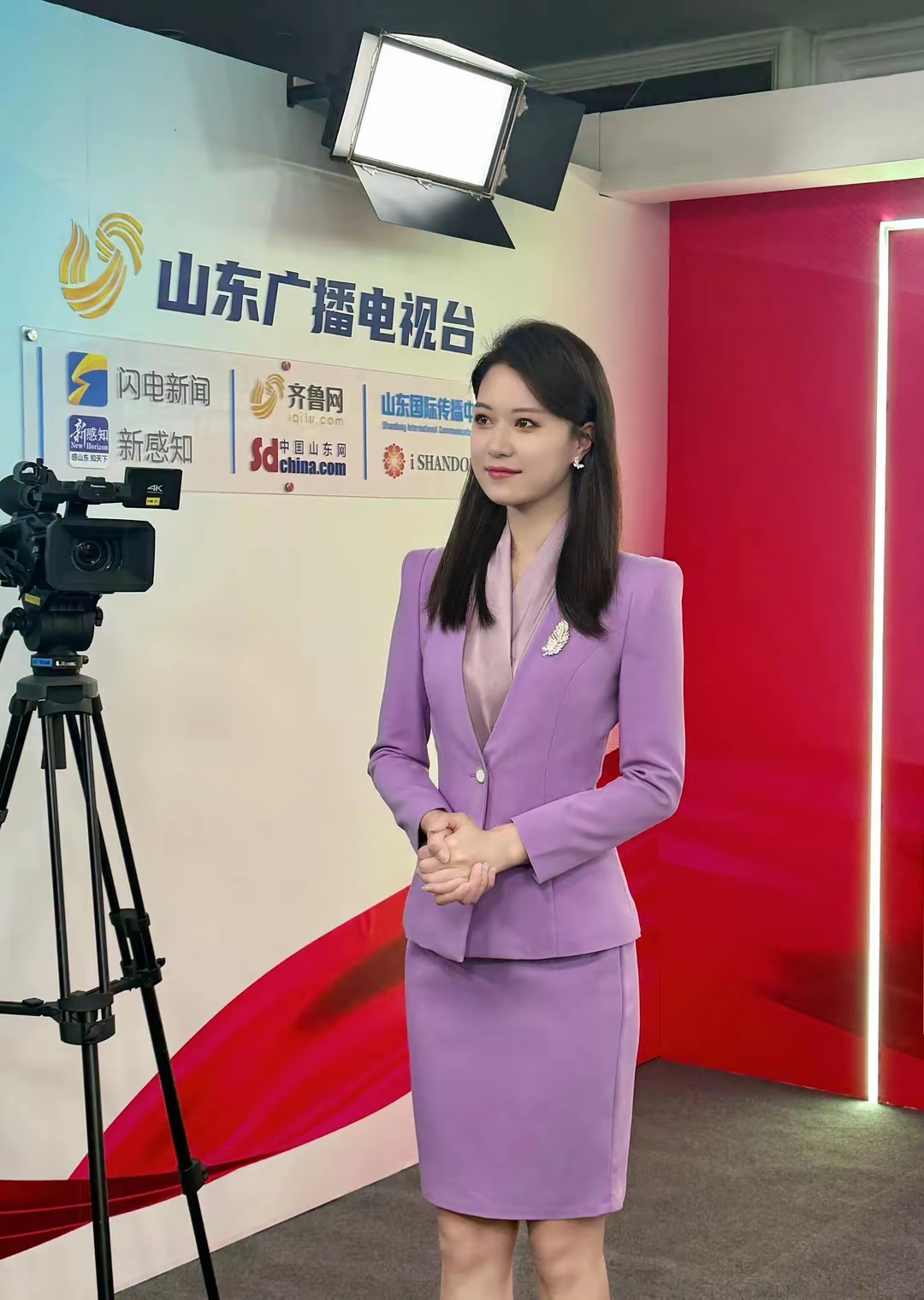 咱平常听广播,光闻其声不见其人,这次可得好好扒一扒!