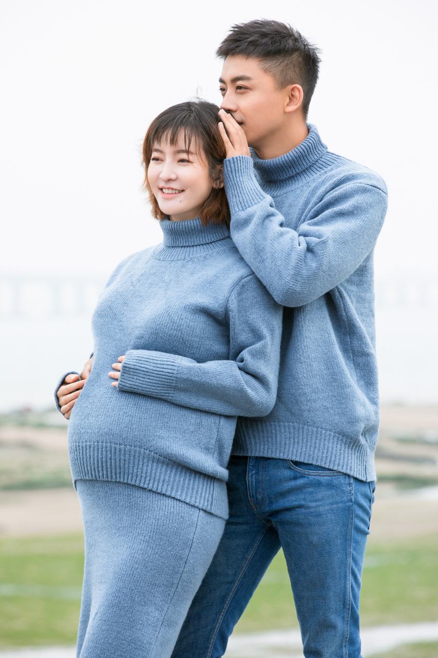 李晟,李佳航结婚照片和怀孕照片7815[小红花]