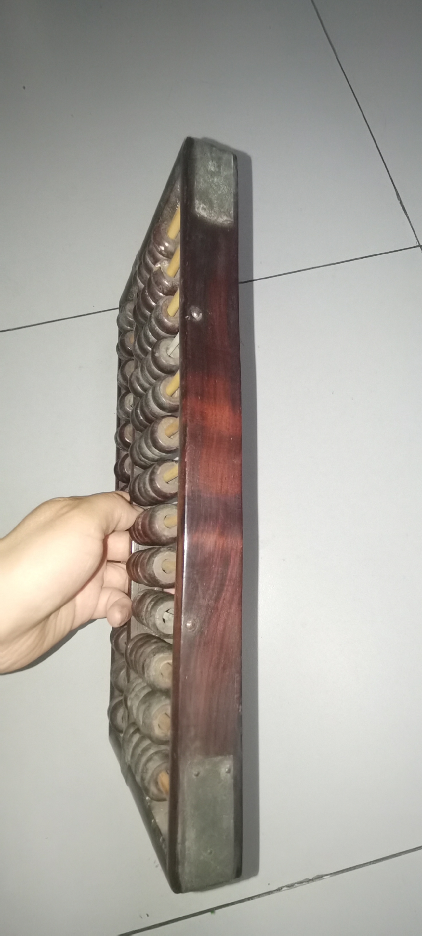 收了一把红木算盘,大家看看什么时候的?