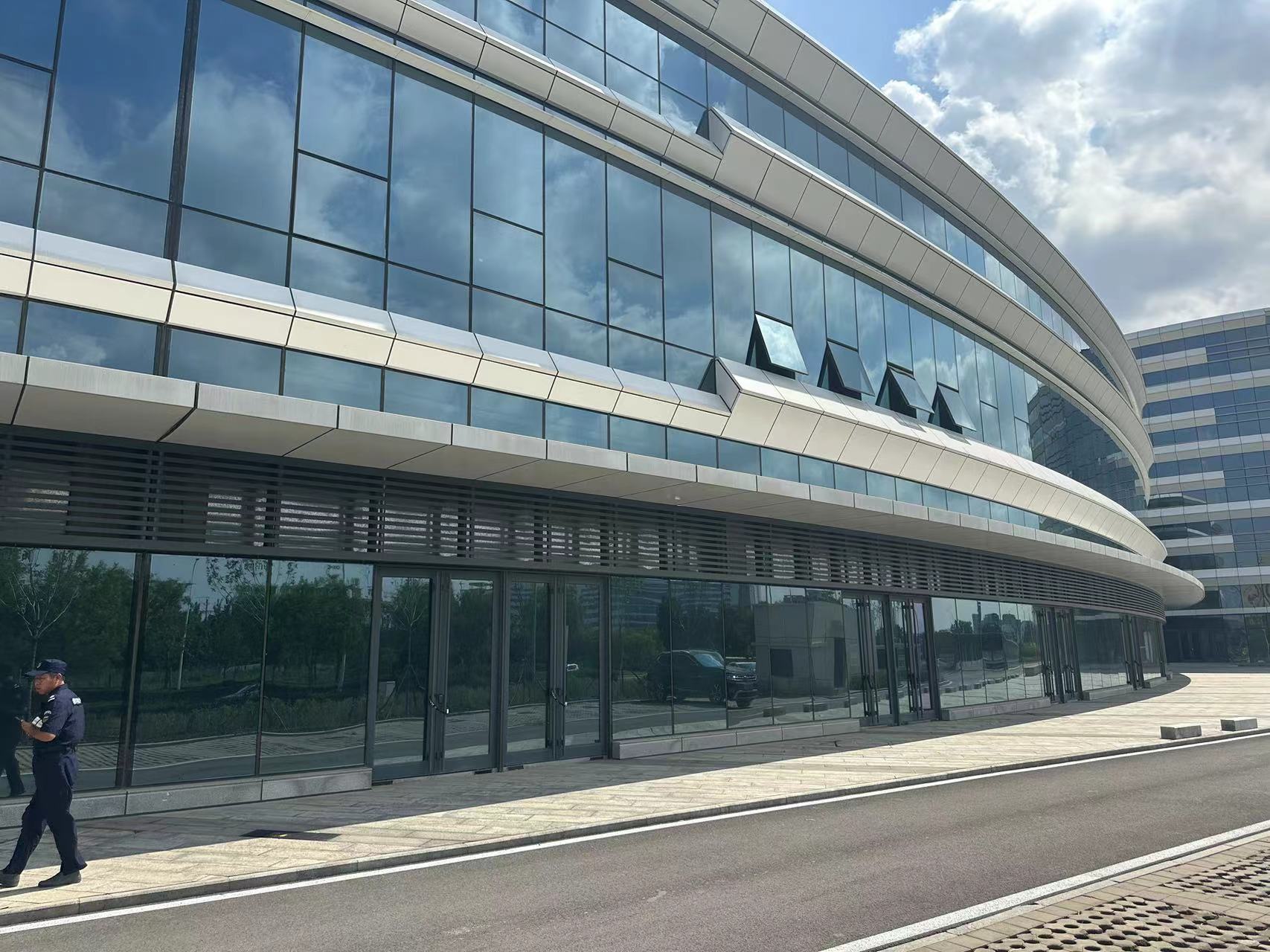 天津滨海空港荣泰广场招商了