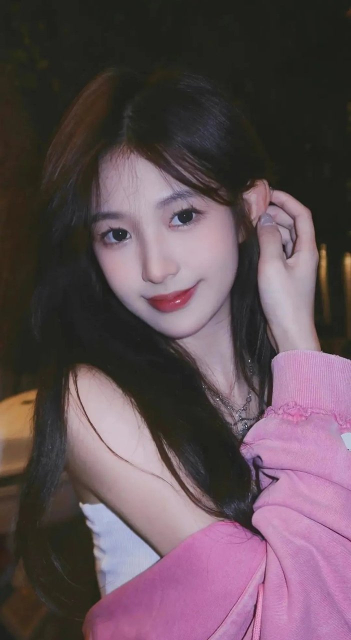 what a person shows off shows what he lacks in his heart.