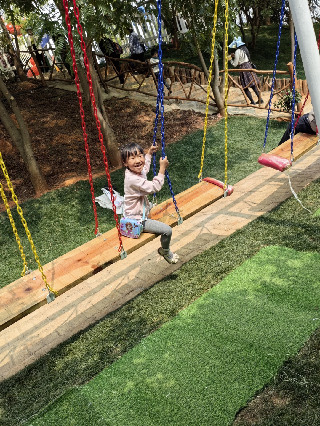 这货最近一直在问个问题,天天问我说妈妈这个世界是